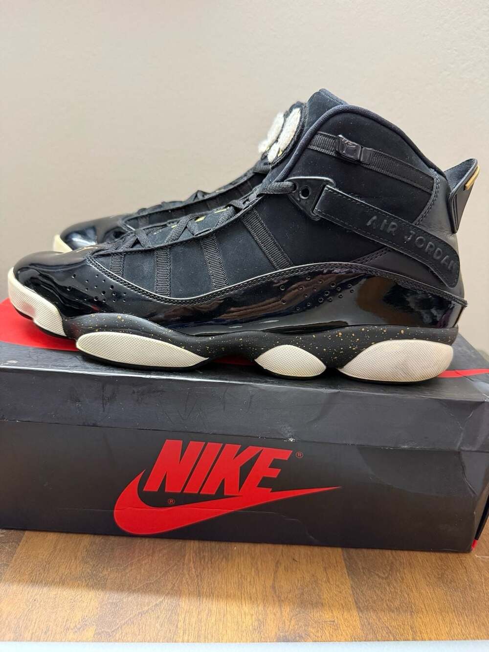 Nike Air Jordan 6 Rings Black Metallic Gold White